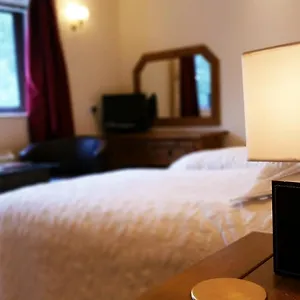 miltons-country-lodge.cardiffhotelswales.com/