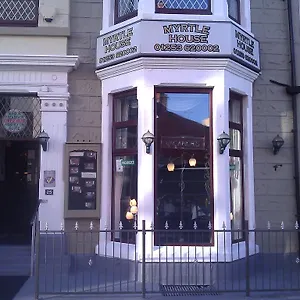  Guest house Myrtle House